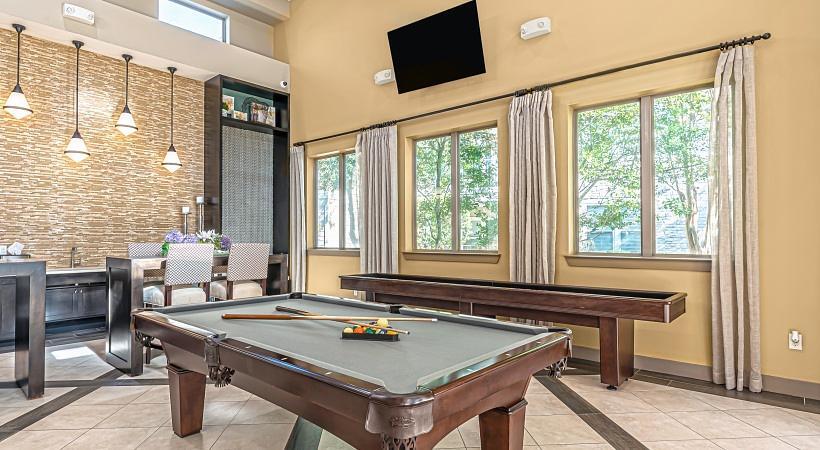 Building Photo - 9150 Hwy 6 N