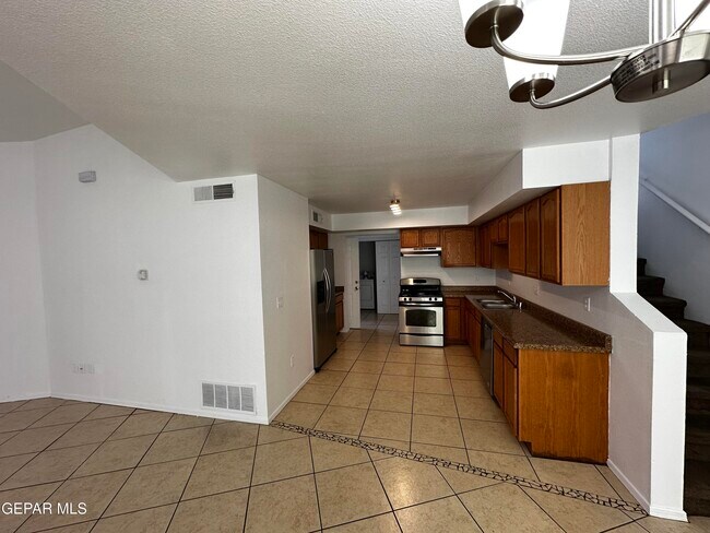 Building Photo - 5016 Conley Rd