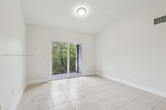 Building Photo - 15470 SW 284th St