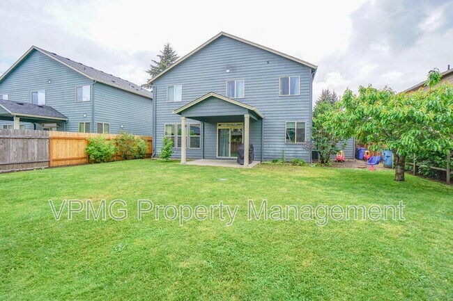 Building Photo - 7510 NE 124th Ave
