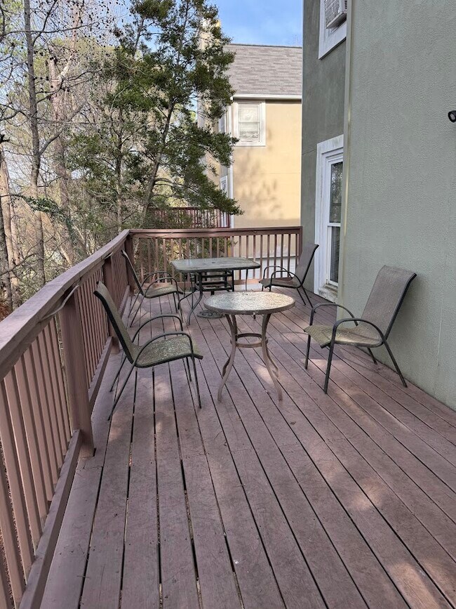 Building Photo - 5415 Whisper Wood Cir