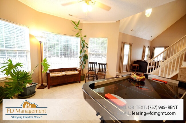 Building Photo - 3 Bedroom in York School District Availabl...