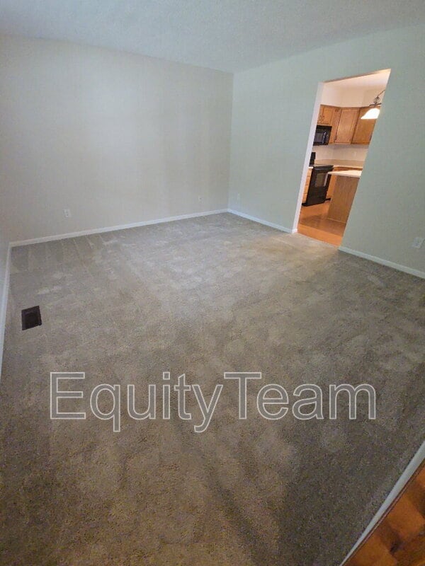 Building Photo - 3054 Granny Smith Ln