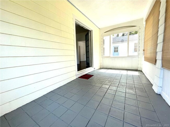 Building Photo - 294 Fountain St