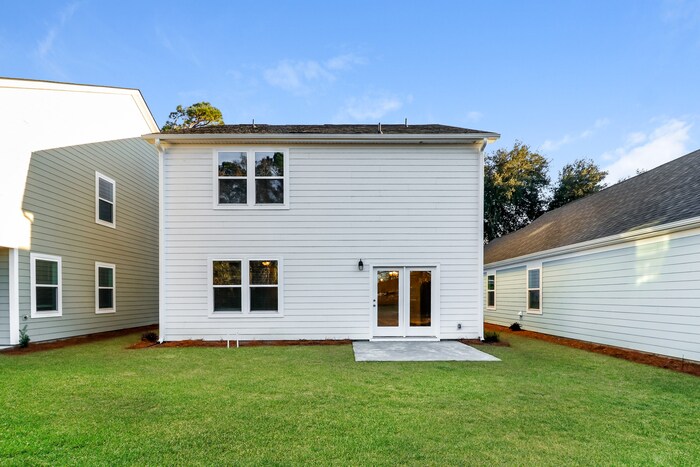 Building Photo - 1124 River Rd