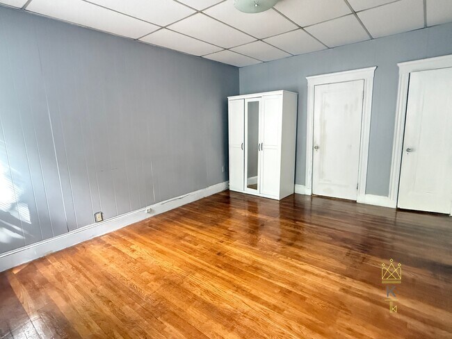 Building Photo - 91 Winthrop Rd