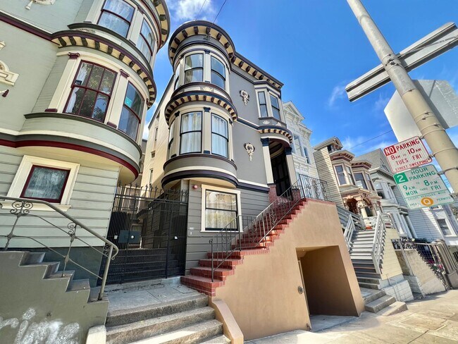Building Photo - 625-627-627 Fillmore St