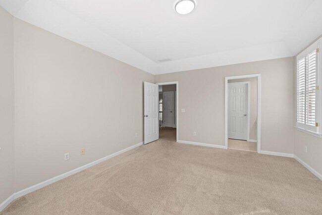 Building Photo - 1037 Windermere Crossing