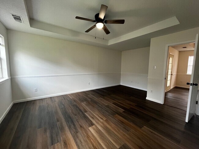Building Photo - 318 Chadwyck Cir