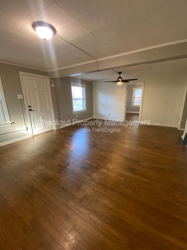 Building Photo - 5516 Fairridge Ct