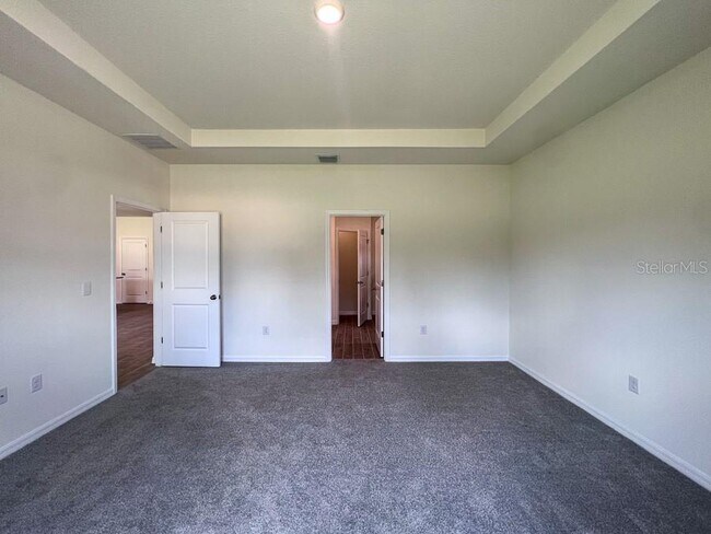 Building Photo - 1315 NW 132nd Cir