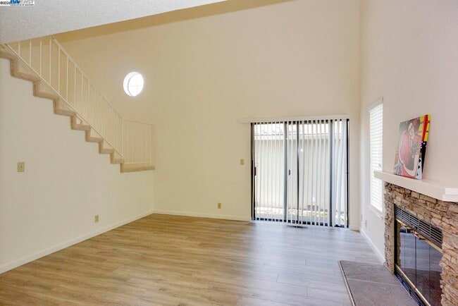 Building Photo - 2910 Liberty Dr