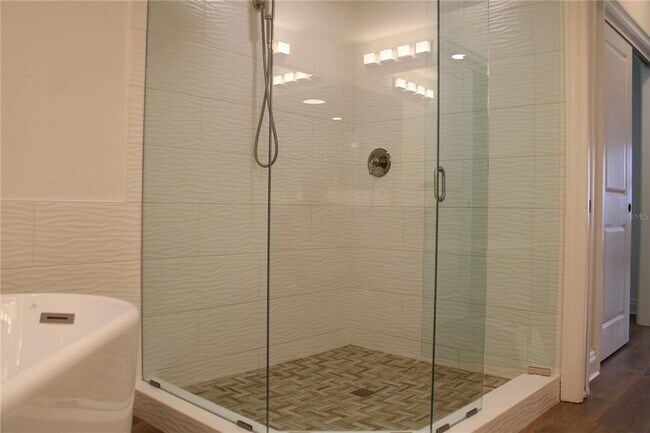 Building Photo - 2825 Terra Ceia Bay Blvd