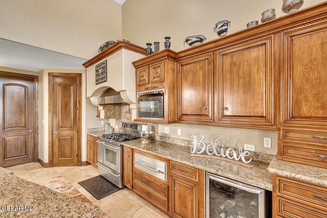 Building Photo - 6321 Franklin Trail Drive