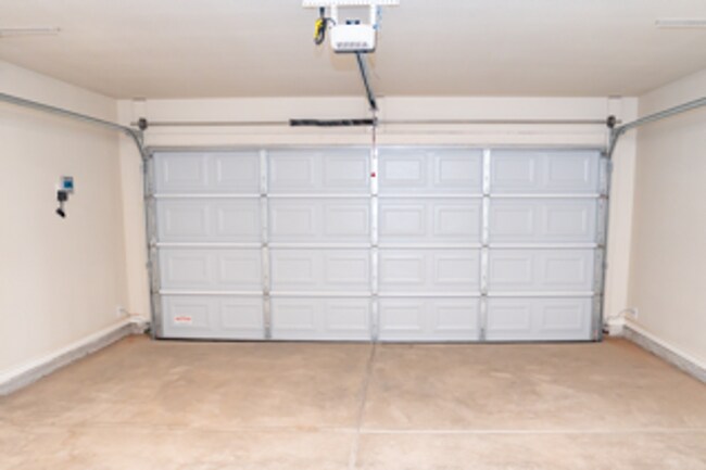 Building Photo - BRAND NEW & Move-In Ready – Make This West...