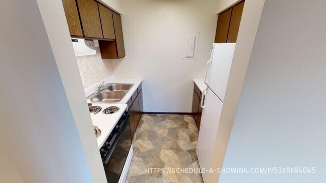 Building Photo - 405 E Park-43