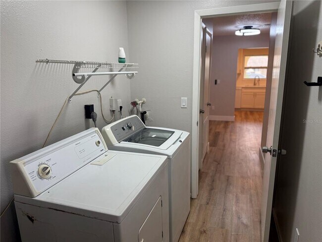 Building Photo - 9831 87th St N