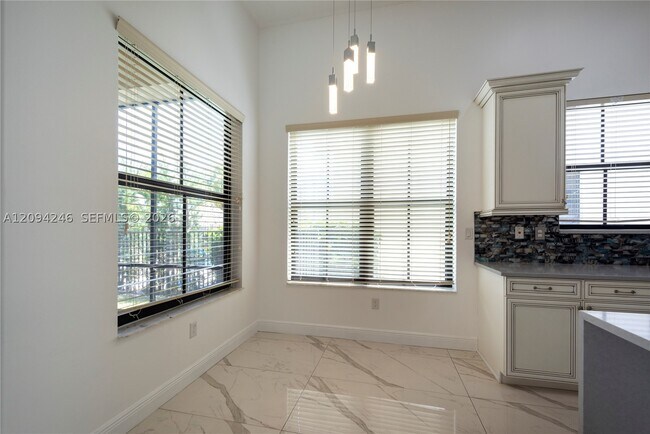 Building Photo - 8513 NW 41 St