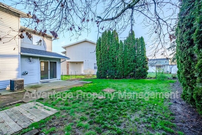 Building Photo - 2872 Raleigh Ct SE