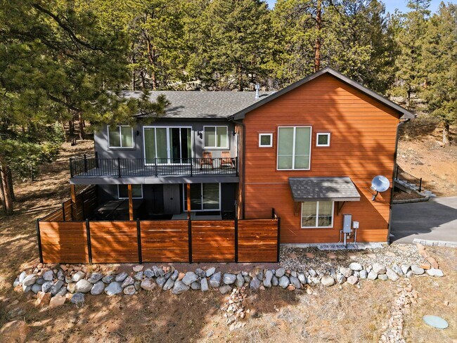 Building Photo - 191 Diamond Dr