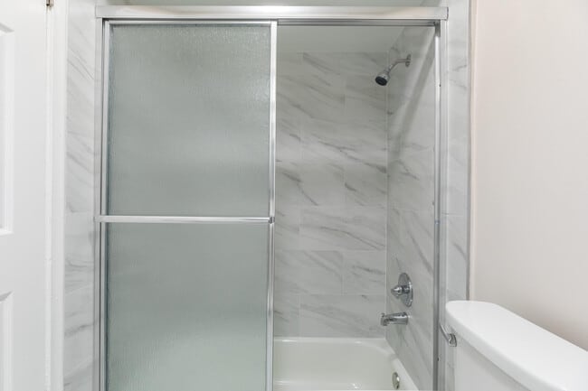 Building Photo - 7750 SW 10th Ct