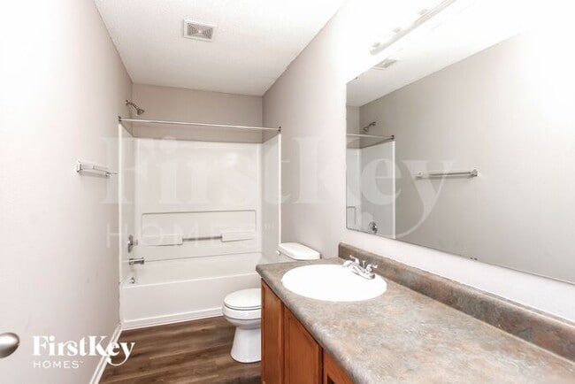 Building Photo - 2808 Redland Ln