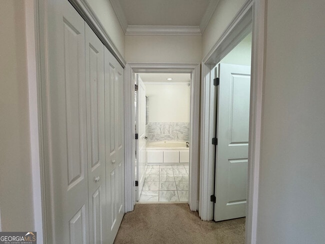 Building Photo - 2277 Peachtree Rd NE