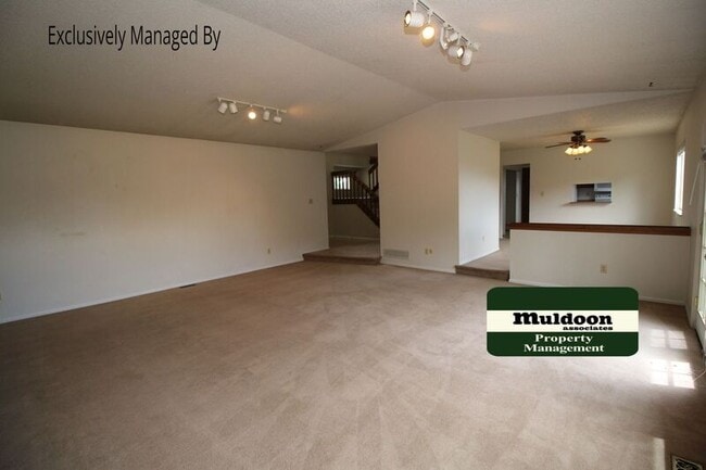 Building Photo - 5530 Wilkerson Pass Dr