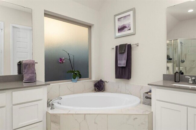 Building Photo - 28196 Knight Peak Dr