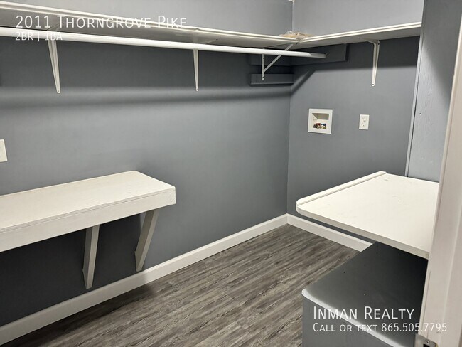 Building Photo - 2011 Thorngrove Pike
