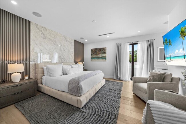 Building Photo - 550 NW 42nd St