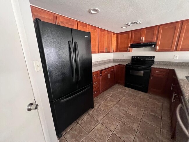 Building Photo - 3818 W Harrison St