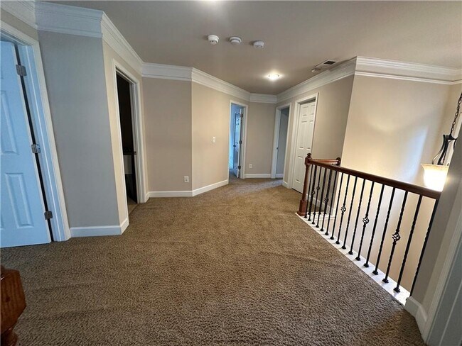 Building Photo - 815 Autry Oak Ct