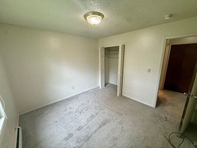 Building Photo - 5701 E 98th Ave