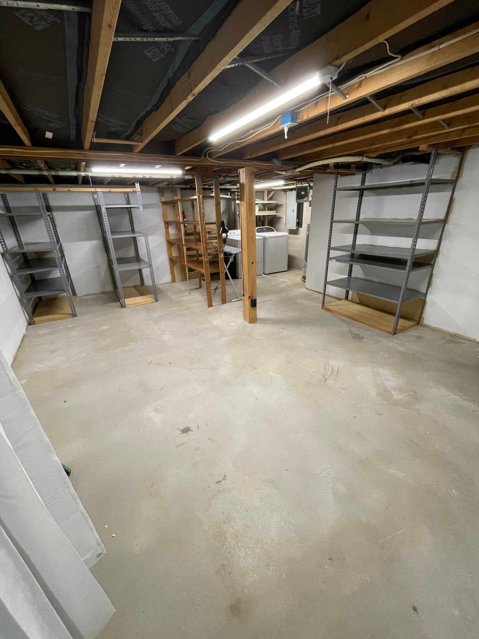 Building Photo - 33 Villa Rd