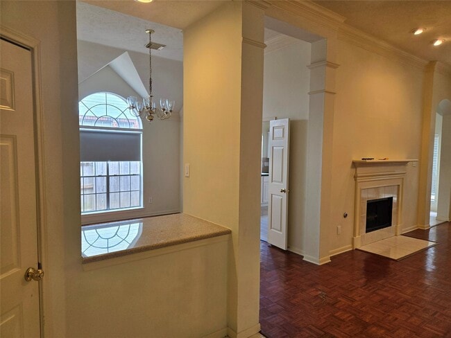 Building Photo - 4515 Oak Valley Dr