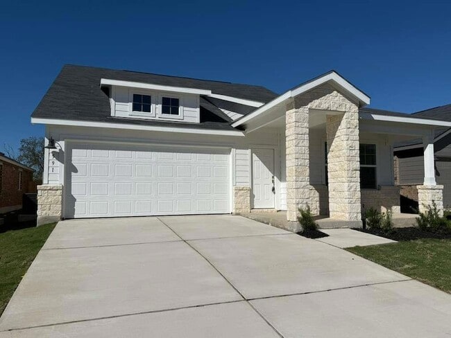 Building Photo - 591 Sormonne Lp