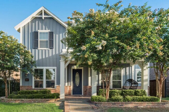Building Photo - Welcome to your new 5 Bed-4 Bath home in t...