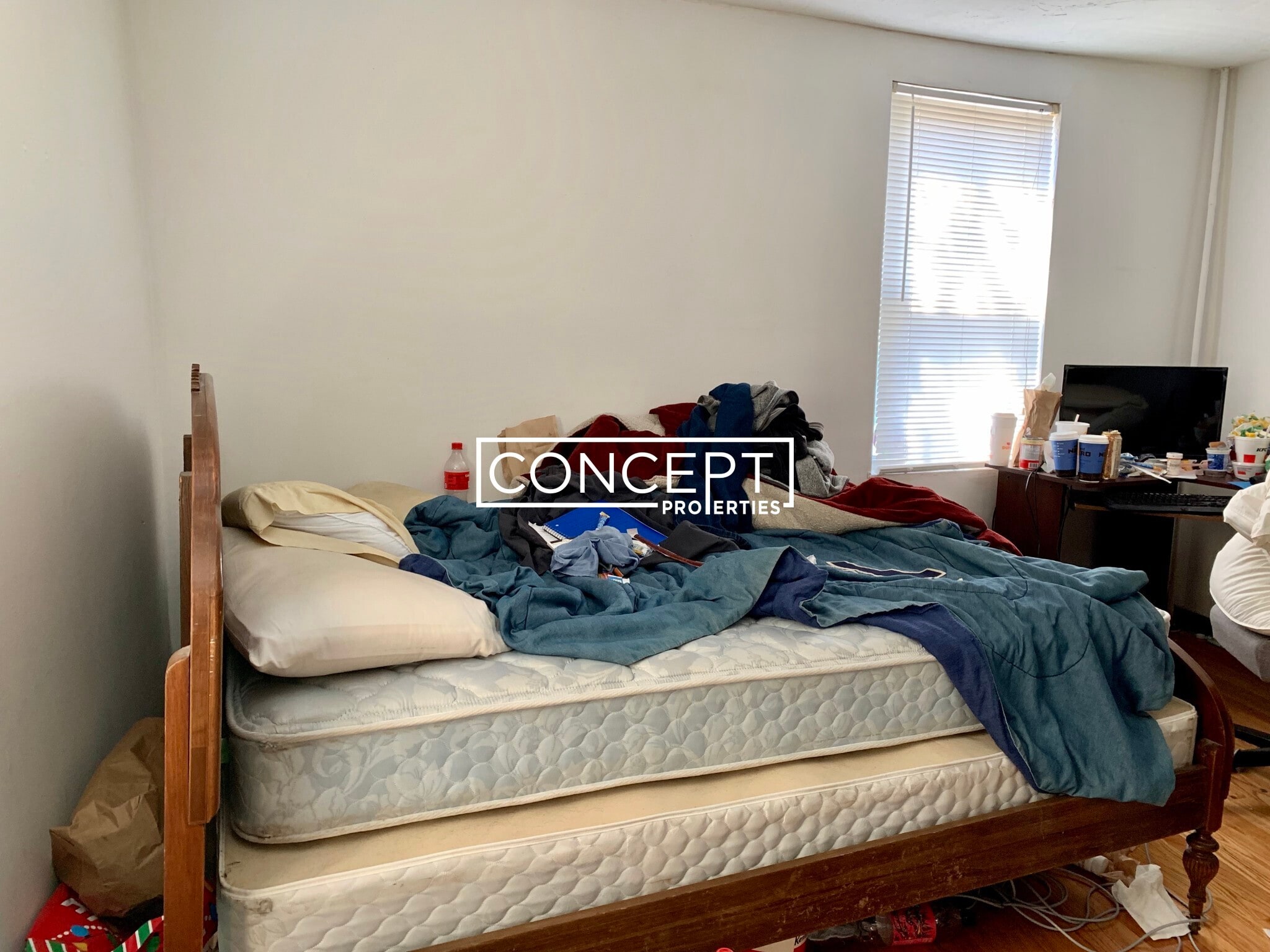 Building Photo - 8 Shepard St