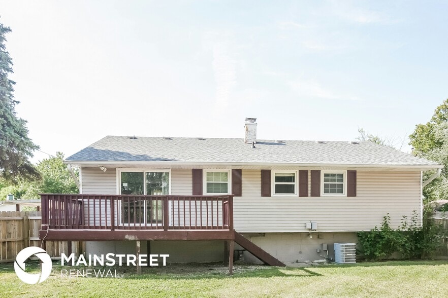 Building Photo - 2839 S Oxford St