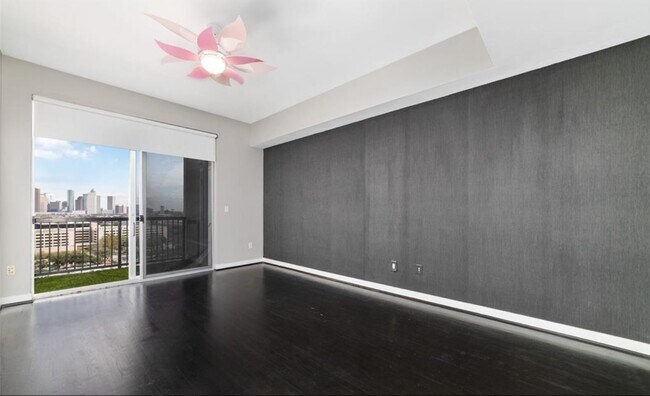 Building Photo - 3333 Allen Pkwy