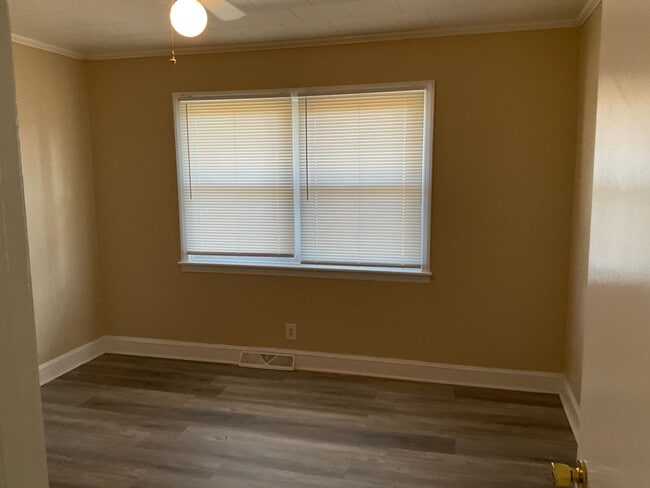 Building Photo - 3788 Maiden Hwy