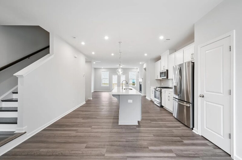 Building Photo - 809 Cameron Trl