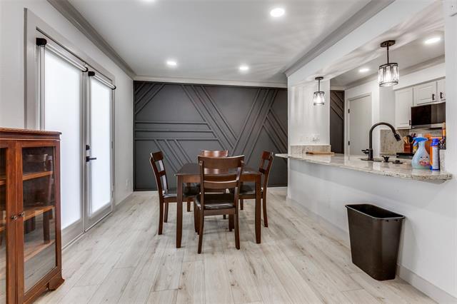 Building Photo - 5937 E University Blvd