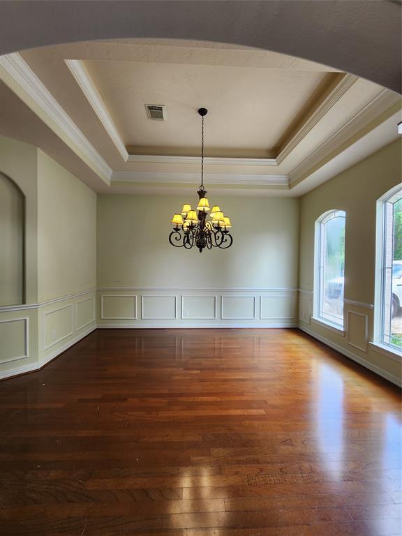 Building Photo - 8440 Majestic Lake Ct