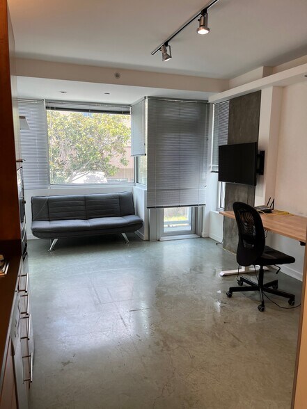 Building Photo - 766 Harrison St