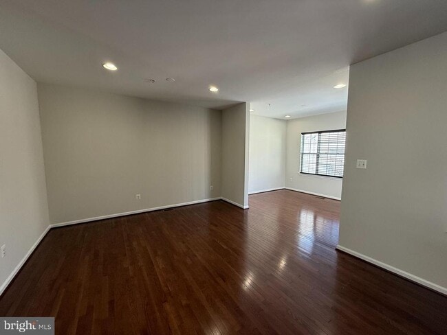 Building Photo - 6764 Green Mill Way