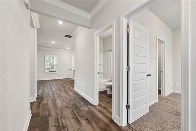 Building Photo - 495 Sterling Creek Wy