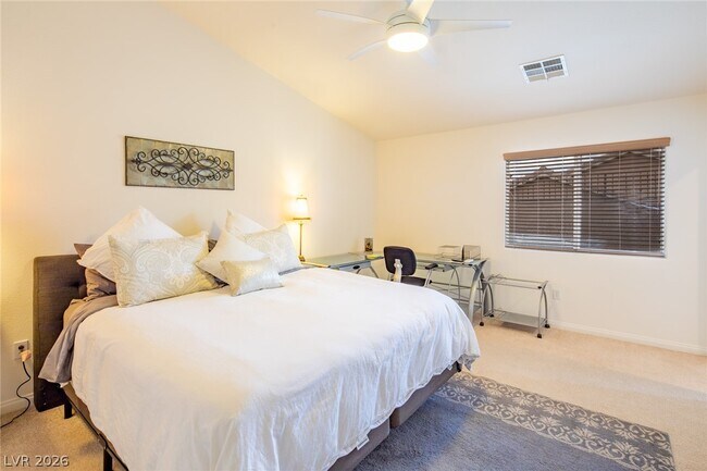 Building Photo - 10916 Bandol Pl