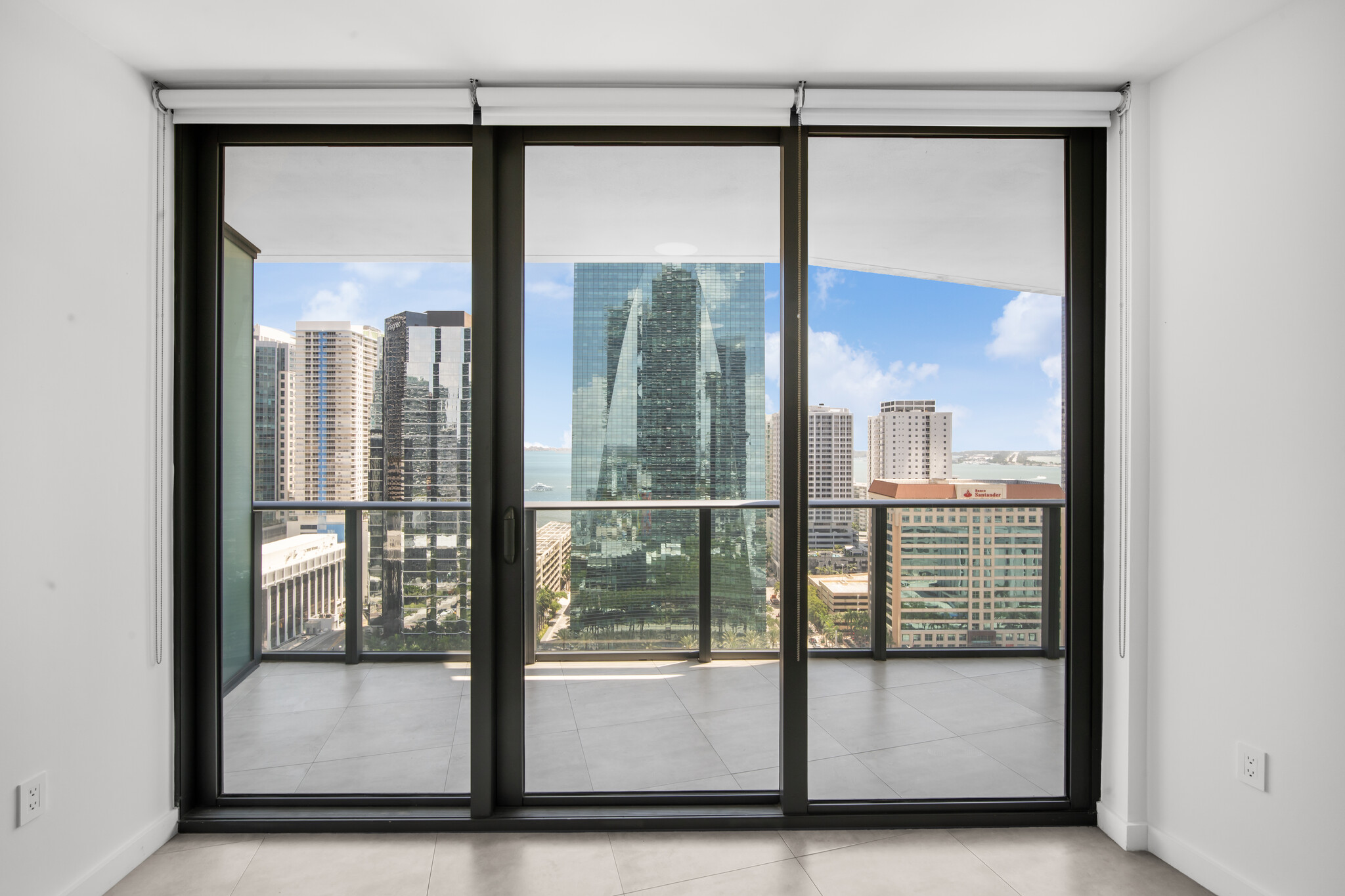 Building Photo - 1300 S Miami Ave